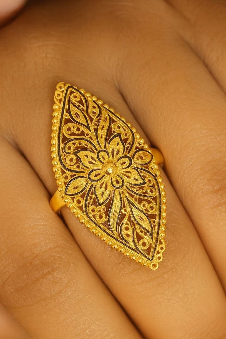 Ladies ring